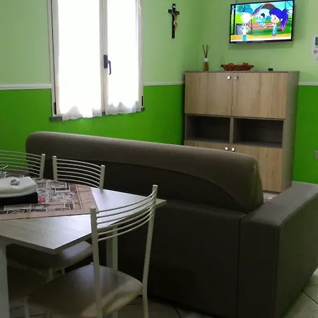 Rosa Bed & Breakfast 4*