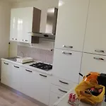 Rosa 4*