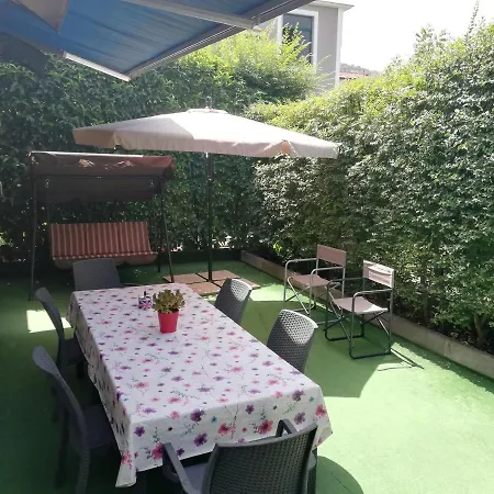 Alojamento de Acomodação e Pequeno-almoço Rosa