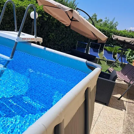 Rosa 3*
