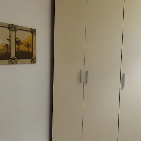 Rosa SantʼAntonio Abate